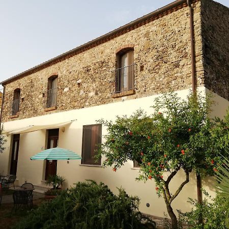 Bed and Breakfast Casa del Geco Paestum Esterno foto