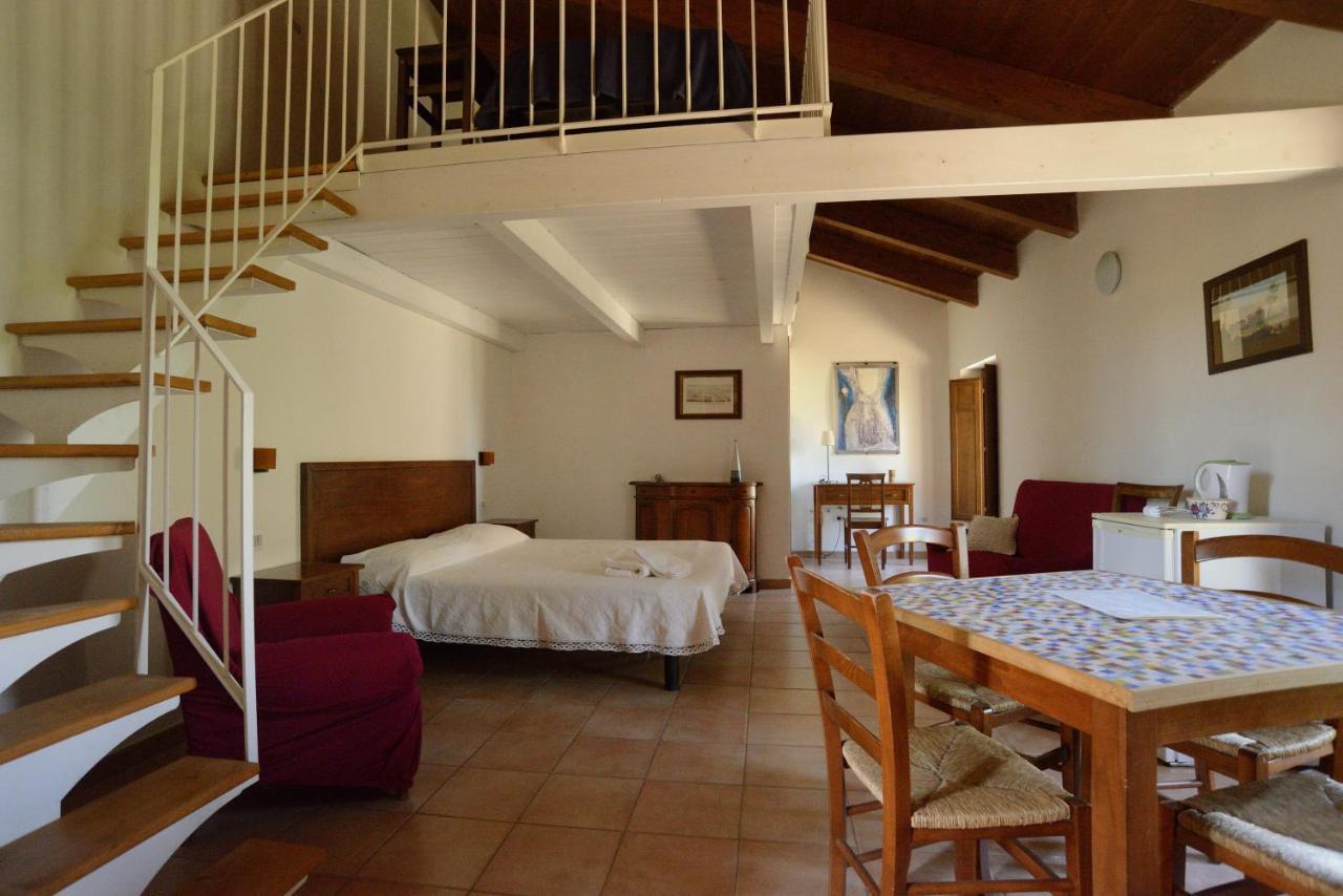 Bed and Breakfast Casa del Geco Paestum Esterno foto