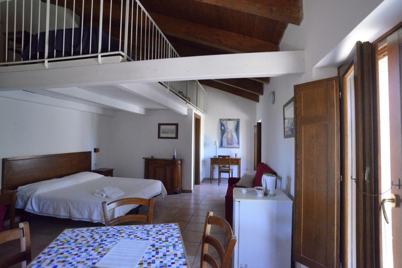 Bed and Breakfast Casa del Geco Paestum Esterno foto